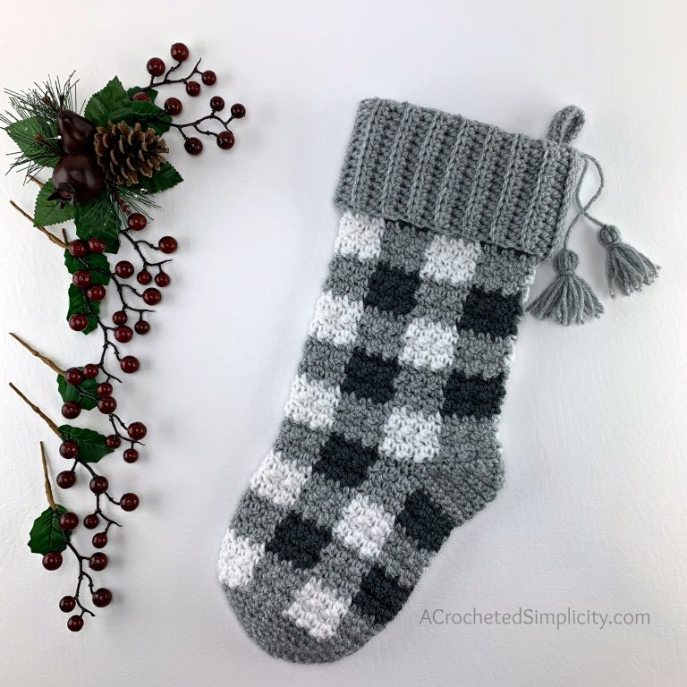 9 Crochet Christmas Stocking Patterns - FREE - The Unraveled Mitten