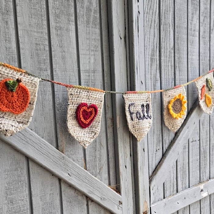 Feels Like Fall Bunting Crochet Pattern PDF